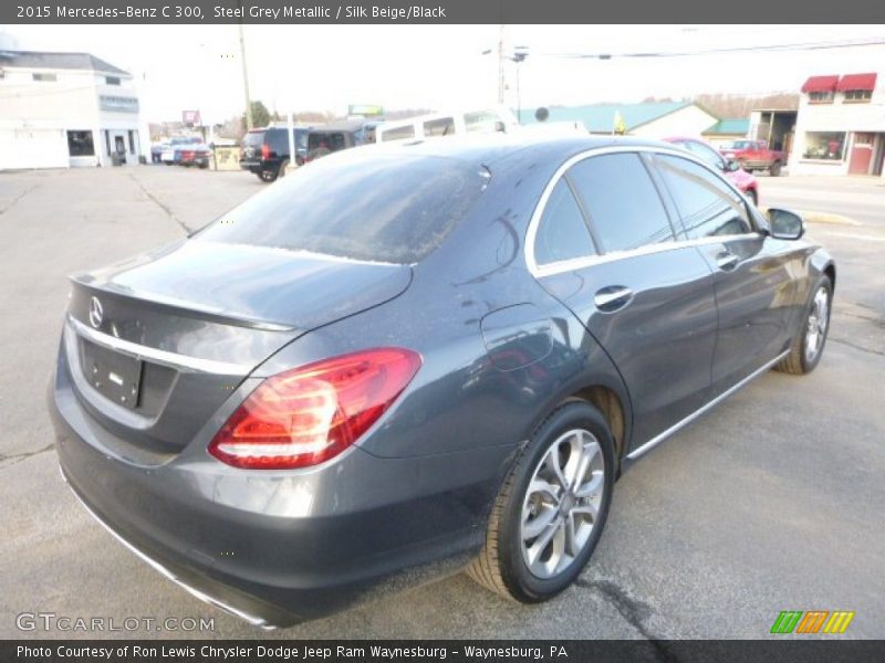 Steel Grey Metallic / Silk Beige/Black 2015 Mercedes-Benz C 300