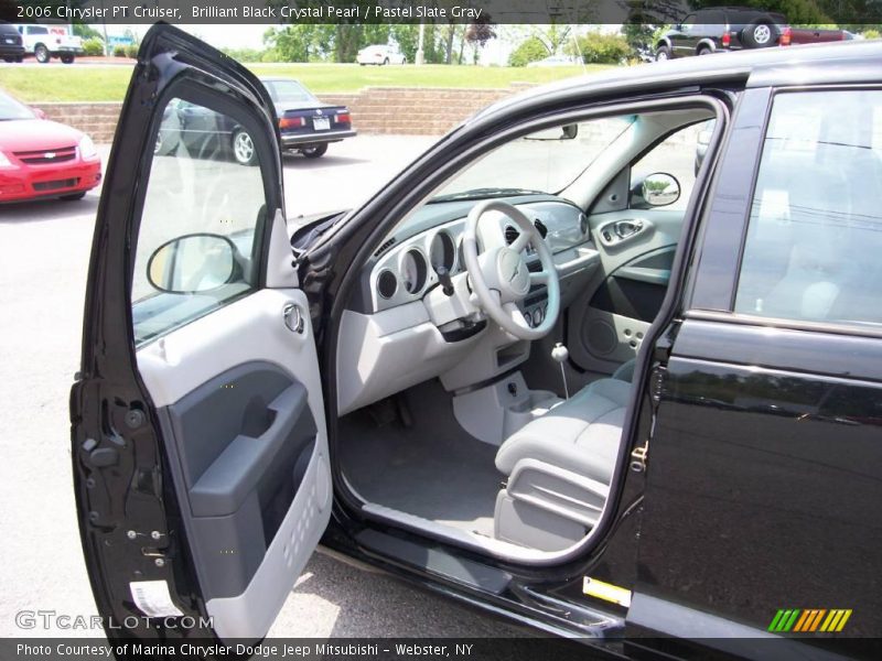 Brilliant Black Crystal Pearl / Pastel Slate Gray 2006 Chrysler PT Cruiser