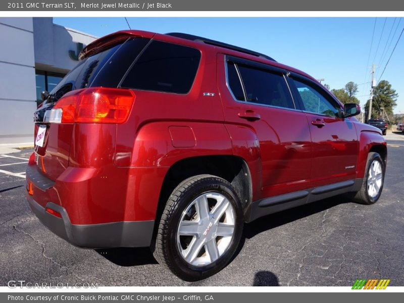Merlot Jewel Metallic / Jet Black 2011 GMC Terrain SLT