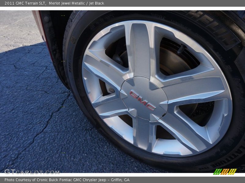 Merlot Jewel Metallic / Jet Black 2011 GMC Terrain SLT