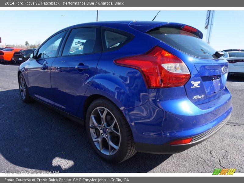 Performance Blue / Charcoal Black 2014 Ford Focus SE Hatchback