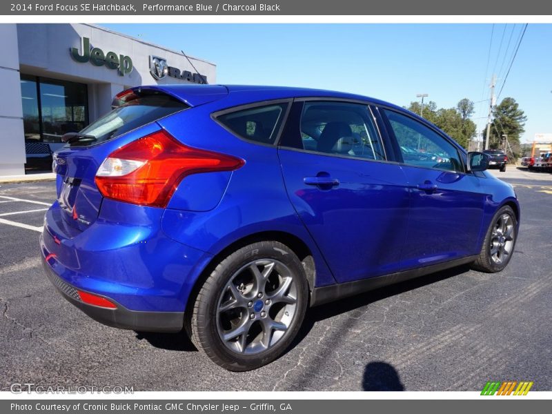 Performance Blue / Charcoal Black 2014 Ford Focus SE Hatchback
