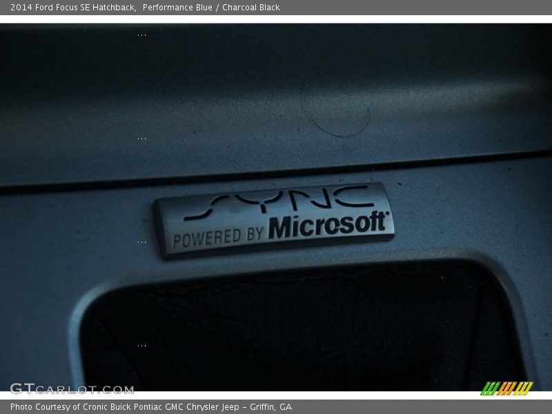 Performance Blue / Charcoal Black 2014 Ford Focus SE Hatchback