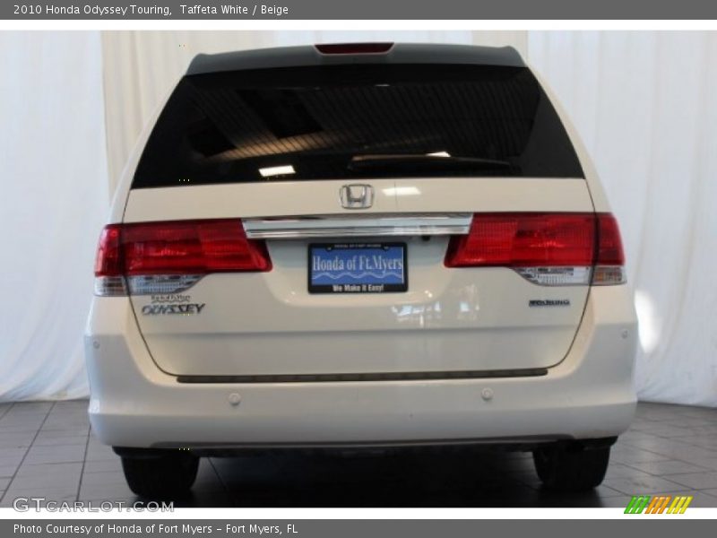 Taffeta White / Beige 2010 Honda Odyssey Touring
