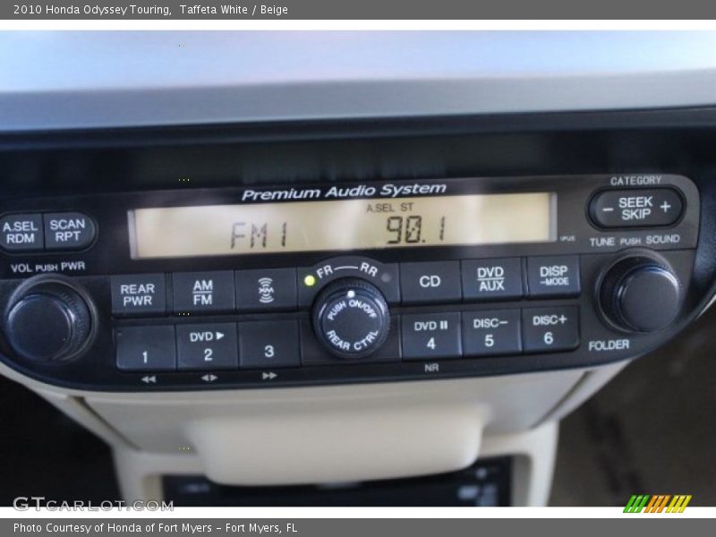 Taffeta White / Beige 2010 Honda Odyssey Touring
