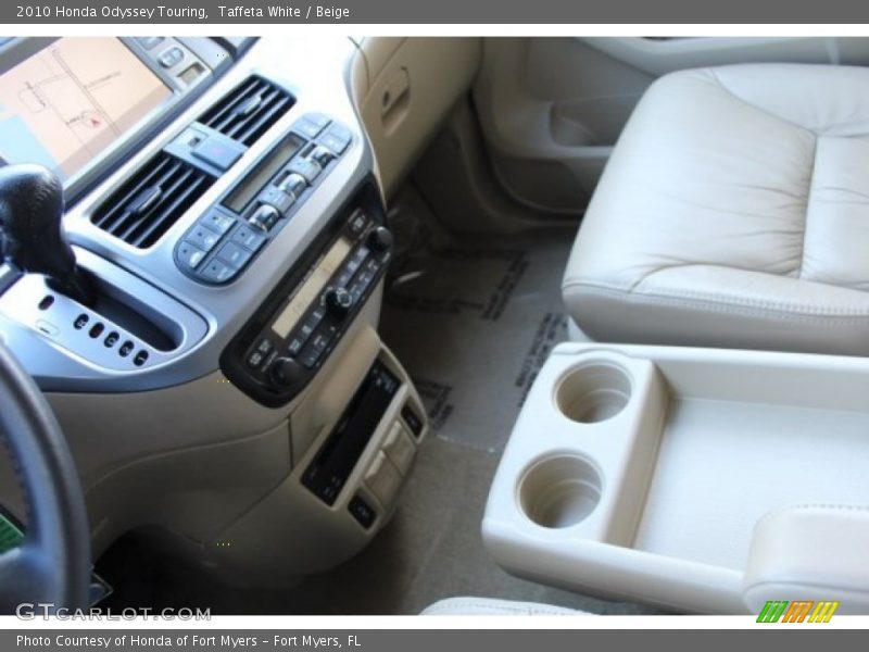 Taffeta White / Beige 2010 Honda Odyssey Touring