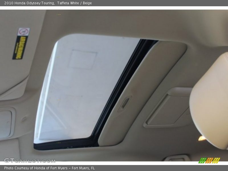 Taffeta White / Beige 2010 Honda Odyssey Touring