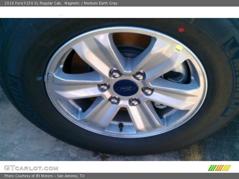 Magnetic / Medium Earth Gray 2016 Ford F150 XL Regular Cab