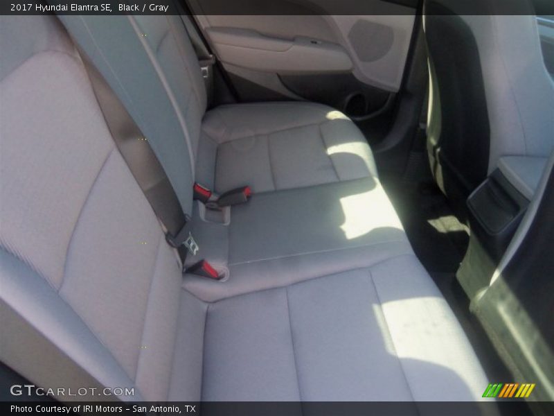 Black / Gray 2017 Hyundai Elantra SE