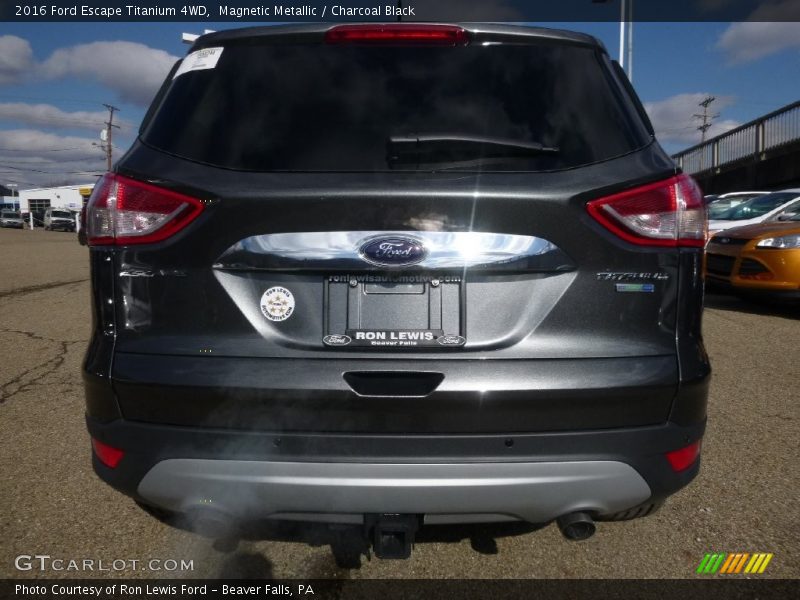 Magnetic Metallic / Charcoal Black 2016 Ford Escape Titanium 4WD