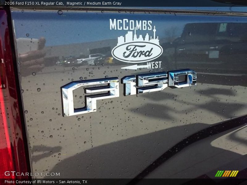 Magnetic / Medium Earth Gray 2016 Ford F150 XL Regular Cab