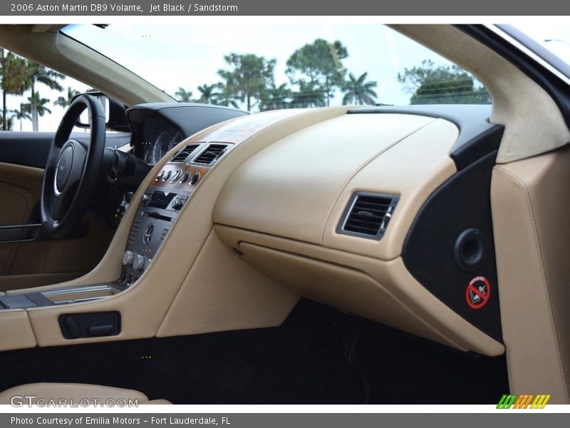 Jet Black / Sandstorm 2006 Aston Martin DB9 Volante