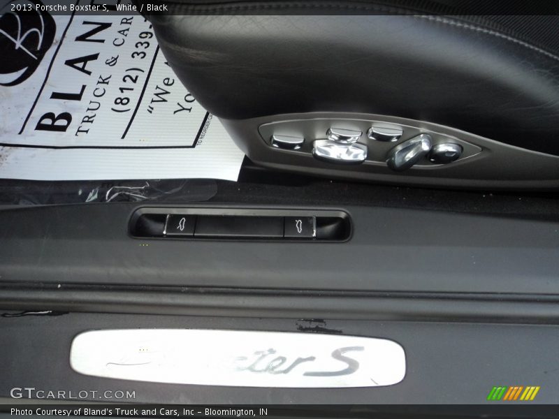 White / Black 2013 Porsche Boxster S