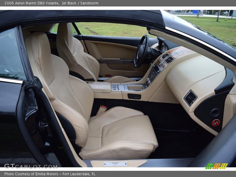 Jet Black / Sandstorm 2006 Aston Martin DB9 Volante