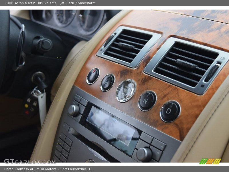Jet Black / Sandstorm 2006 Aston Martin DB9 Volante