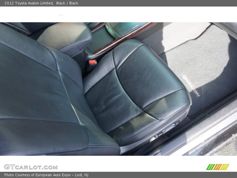 Black / Black 2012 Toyota Avalon Limited