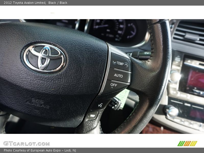 Black / Black 2012 Toyota Avalon Limited