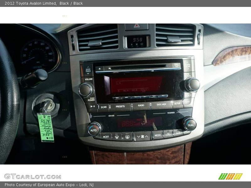 Black / Black 2012 Toyota Avalon Limited