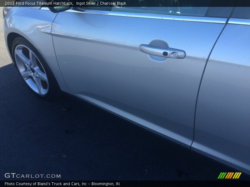 Ingot Silver / Charcoal Black 2013 Ford Focus Titanium Hatchback