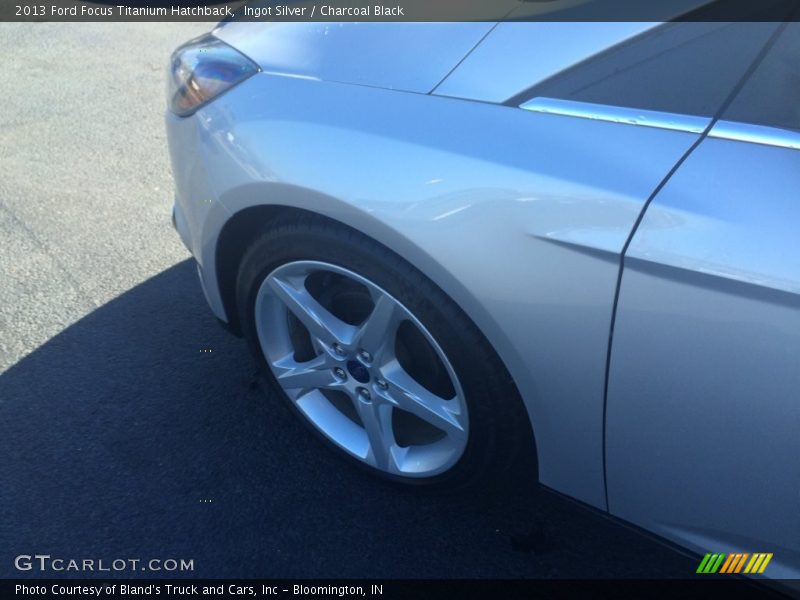 Ingot Silver / Charcoal Black 2013 Ford Focus Titanium Hatchback