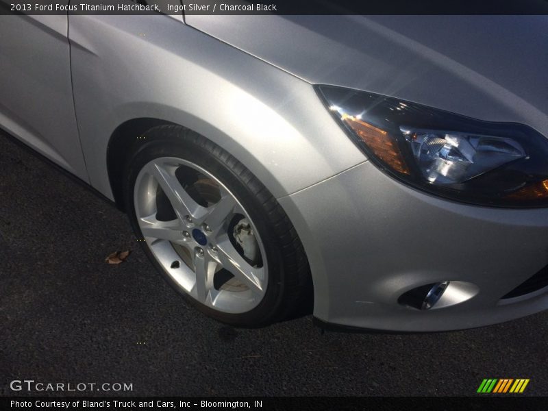 Ingot Silver / Charcoal Black 2013 Ford Focus Titanium Hatchback
