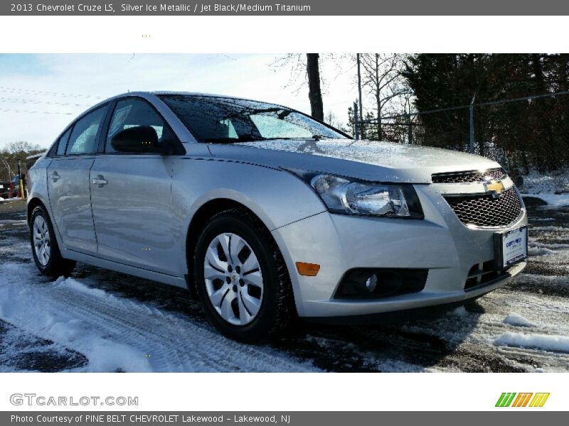 Silver Ice Metallic / Jet Black/Medium Titanium 2013 Chevrolet Cruze LS