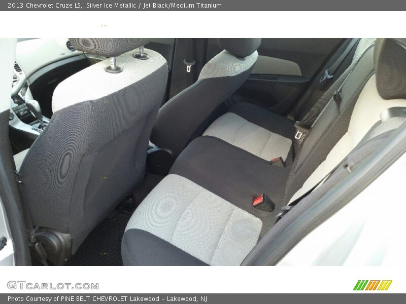Silver Ice Metallic / Jet Black/Medium Titanium 2013 Chevrolet Cruze LS