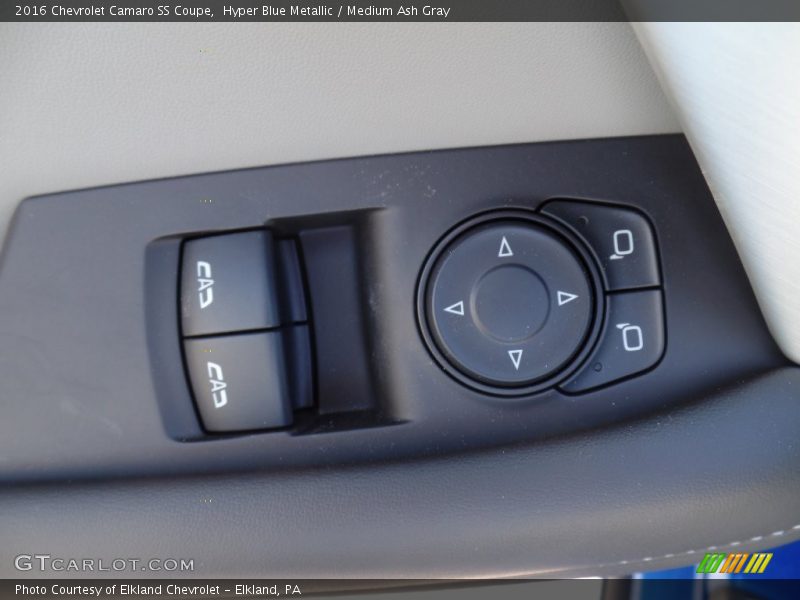 Hyper Blue Metallic / Medium Ash Gray 2016 Chevrolet Camaro SS Coupe
