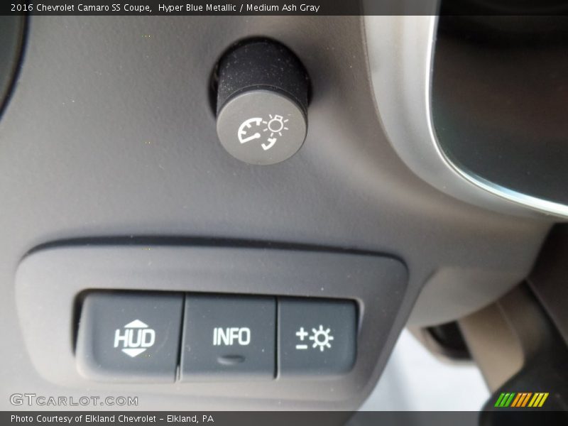 Hyper Blue Metallic / Medium Ash Gray 2016 Chevrolet Camaro SS Coupe
