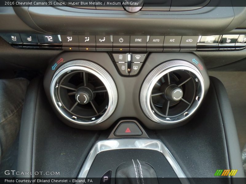 Hyper Blue Metallic / Medium Ash Gray 2016 Chevrolet Camaro SS Coupe