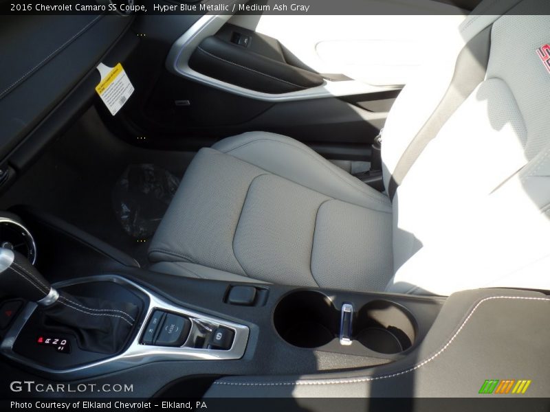 Hyper Blue Metallic / Medium Ash Gray 2016 Chevrolet Camaro SS Coupe