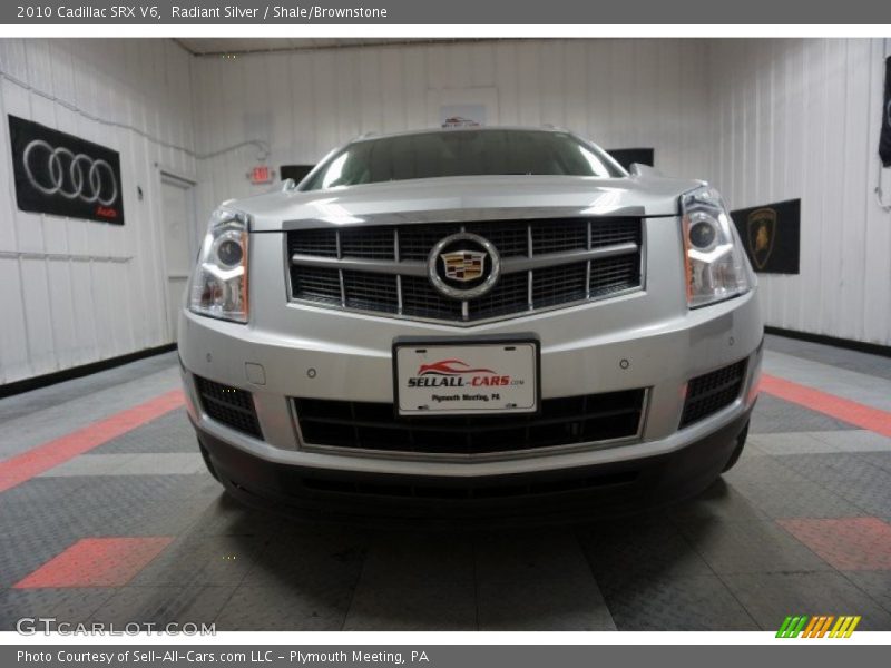 Radiant Silver / Shale/Brownstone 2010 Cadillac SRX V6