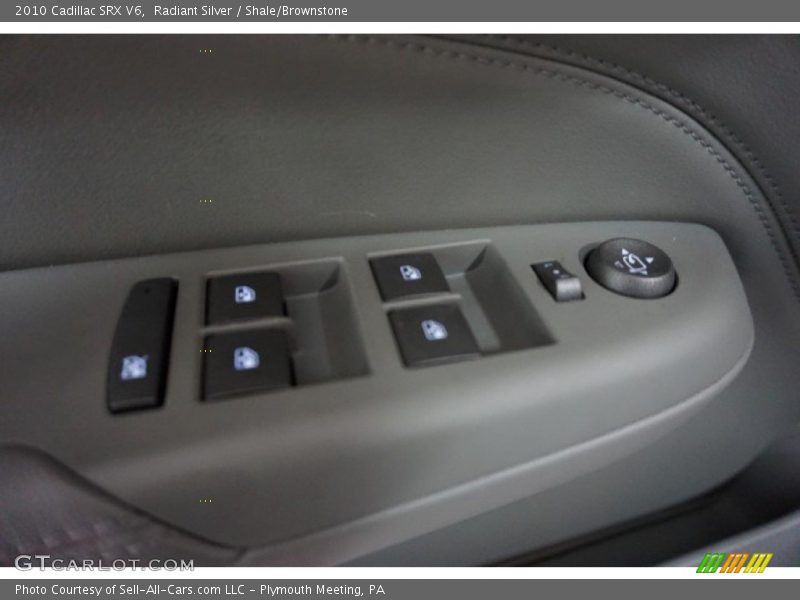 Radiant Silver / Shale/Brownstone 2010 Cadillac SRX V6