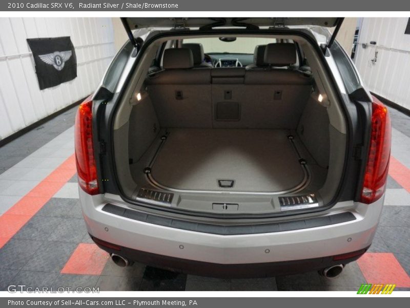 Radiant Silver / Shale/Brownstone 2010 Cadillac SRX V6