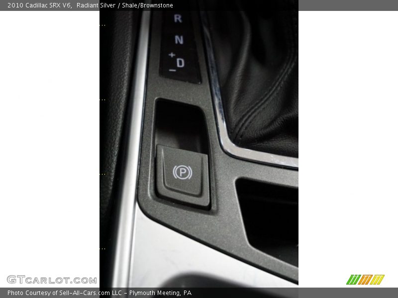 Radiant Silver / Shale/Brownstone 2010 Cadillac SRX V6