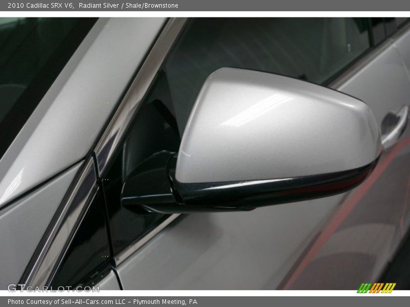 Radiant Silver / Shale/Brownstone 2010 Cadillac SRX V6