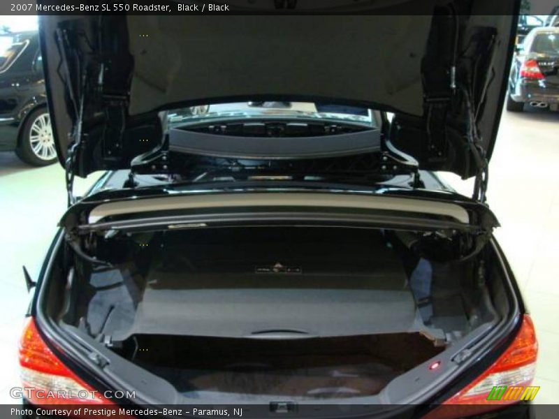 Black / Black 2007 Mercedes-Benz SL 550 Roadster