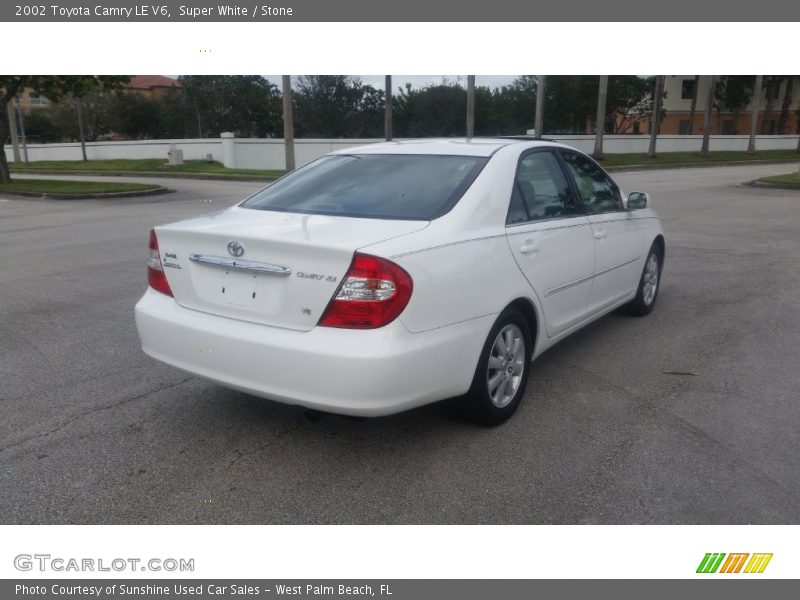 Super White / Stone 2002 Toyota Camry LE V6