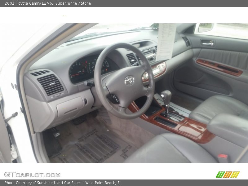 Super White / Stone 2002 Toyota Camry LE V6