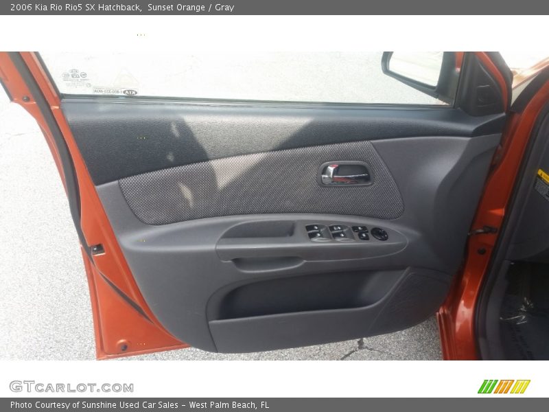Sunset Orange / Gray 2006 Kia Rio Rio5 SX Hatchback