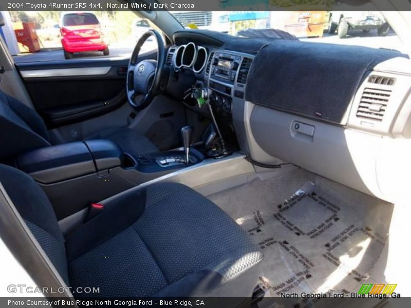 Natural White / Dark Charcoal 2004 Toyota 4Runner SR5 4x4