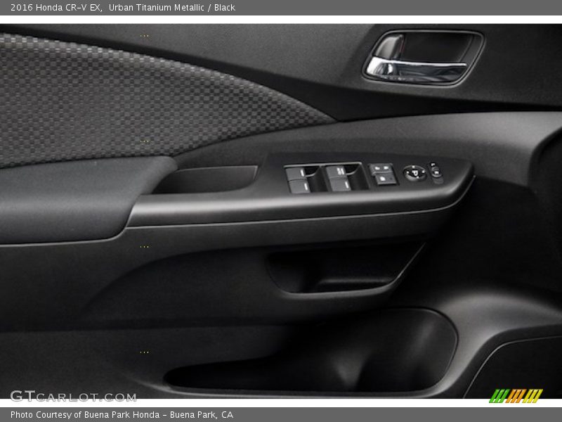 Urban Titanium Metallic / Black 2016 Honda CR-V EX