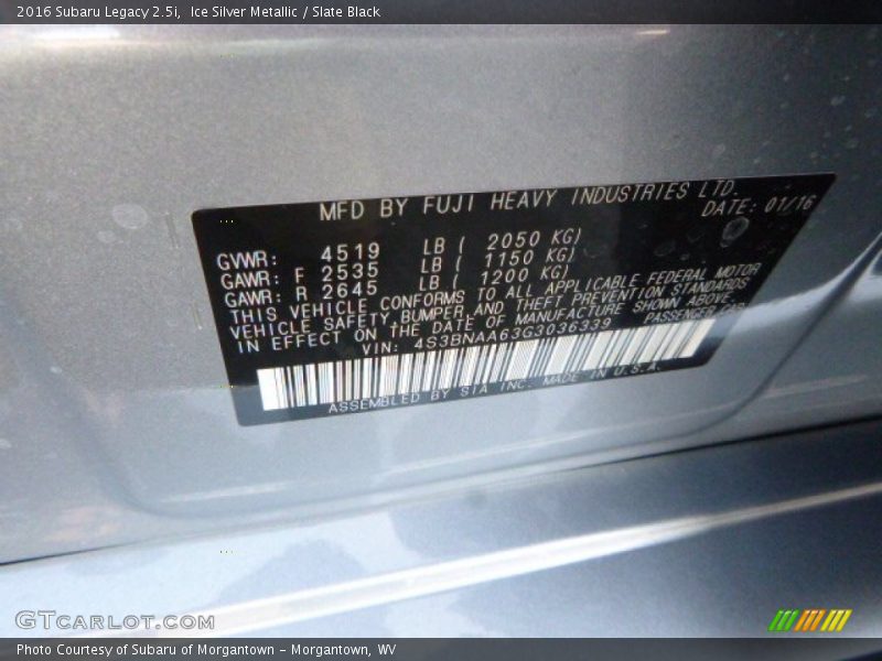 Ice Silver Metallic / Slate Black 2016 Subaru Legacy 2.5i