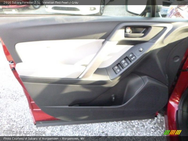 Venetian Red Pearl / Gray 2016 Subaru Forester 2.5i
