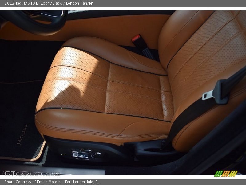Ebony Black / London Tan/Jet 2013 Jaguar XJ XJ