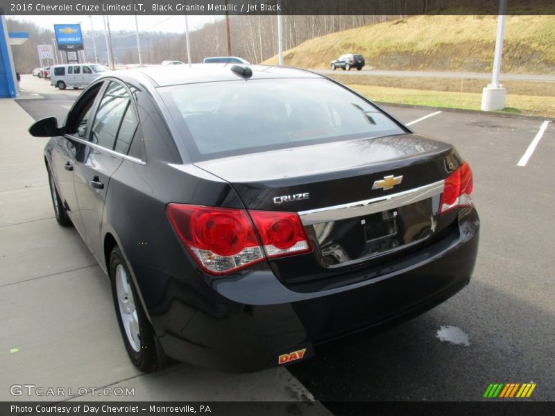 Black Granite Metallic / Jet Black 2016 Chevrolet Cruze Limited LT