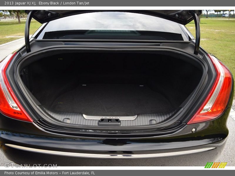 Ebony Black / London Tan/Jet 2013 Jaguar XJ XJ