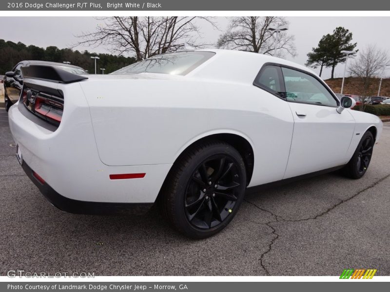Bright White / Black 2016 Dodge Challenger R/T Plus