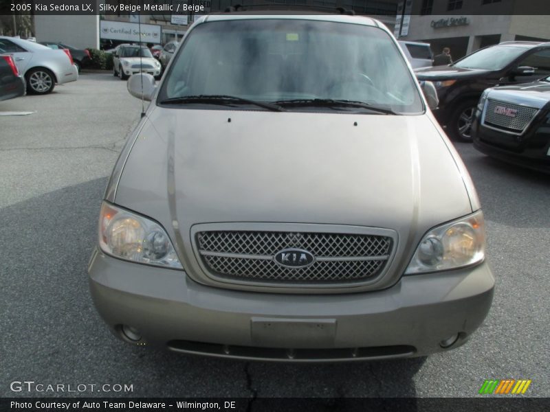 Silky Beige Metallic / Beige 2005 Kia Sedona LX