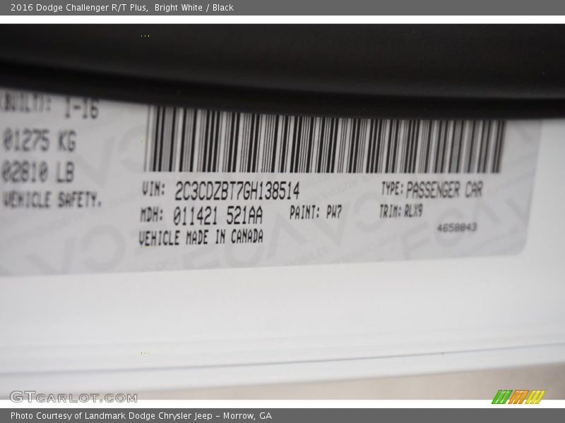 Bright White / Black 2016 Dodge Challenger R/T Plus